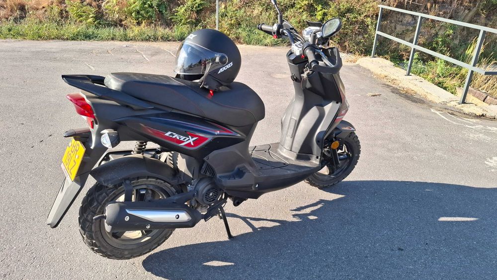 Scooter 50cc praticamente nova