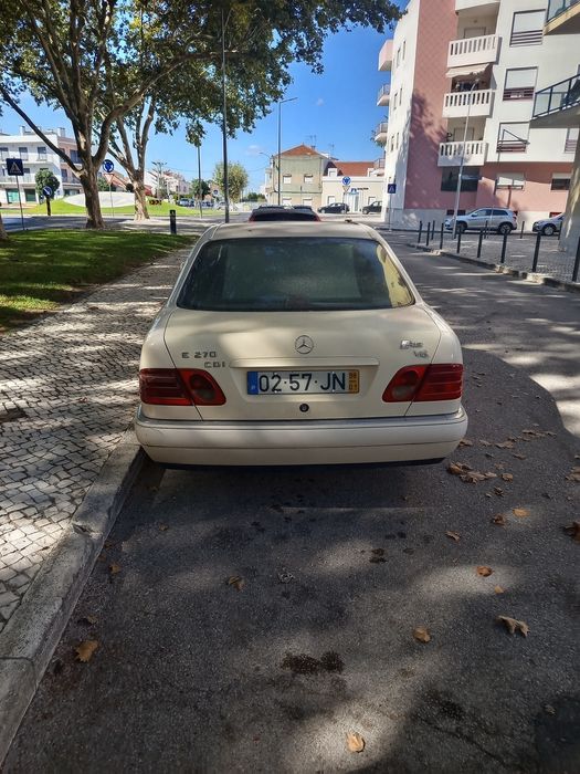 Mercedes Benz Atmosférica