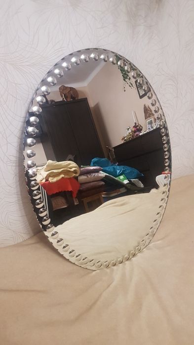 Sprzedam  lustro