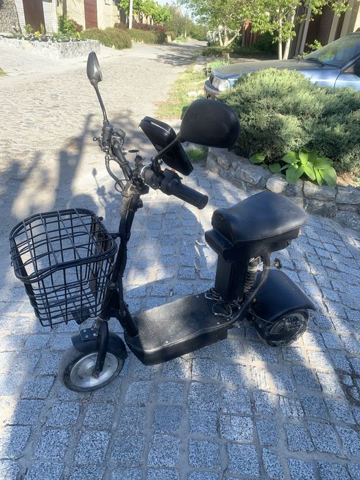 Продам электросамокат