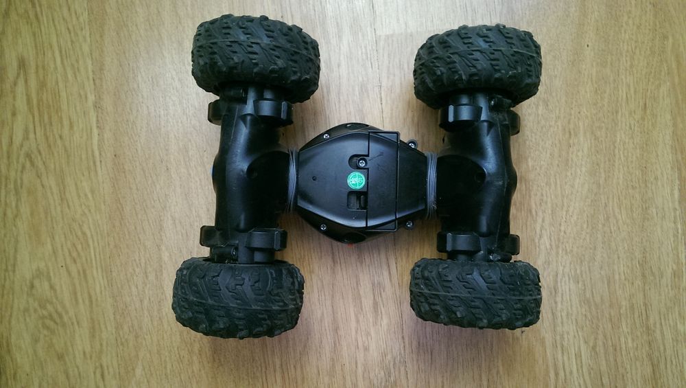 Автомобіль на радіокеруванні Перевертень CV8818-88B 88B