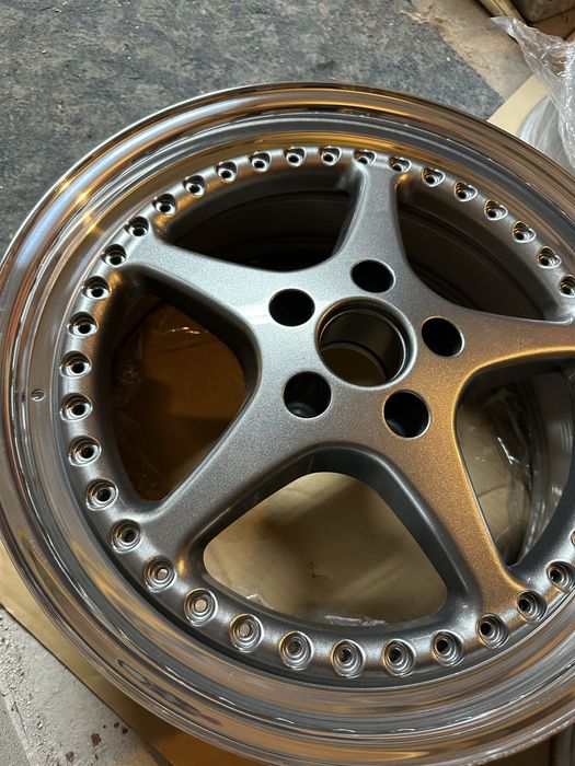 OZ Mito 18" 8J ET31,5 5x112 po kompleksowej renowacji