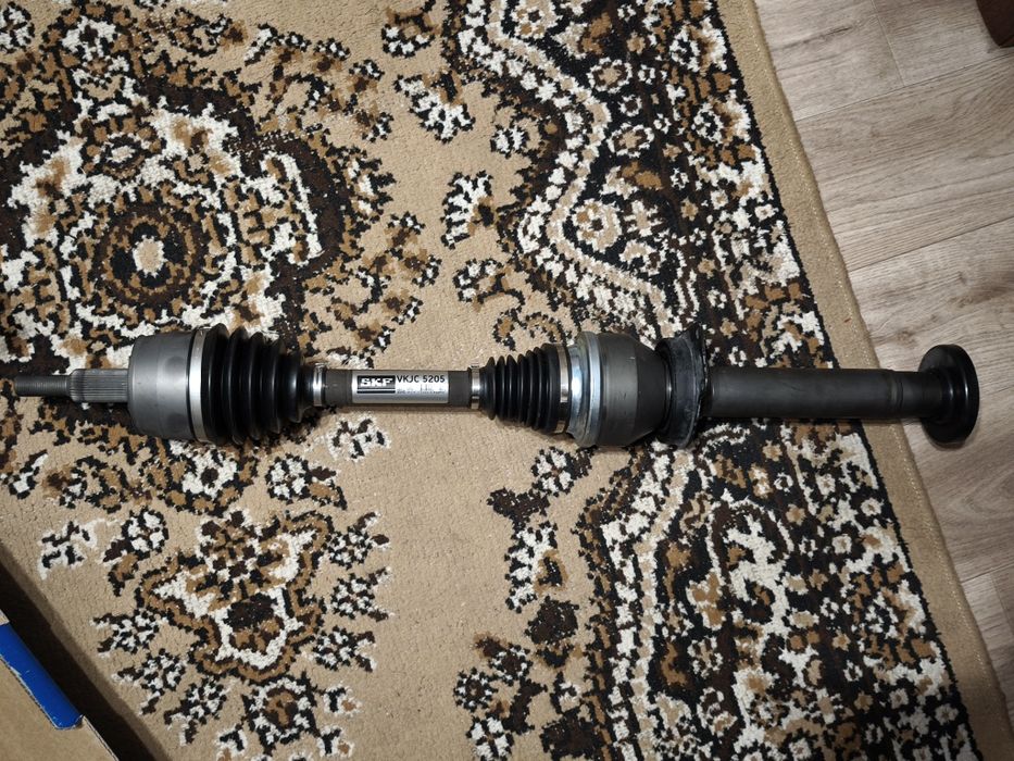 SKF Приводной вал VKJC 5205 правая сторона t5 т5 2.5