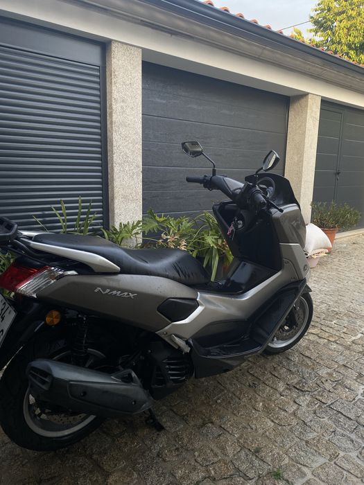 Yamaha n max 125