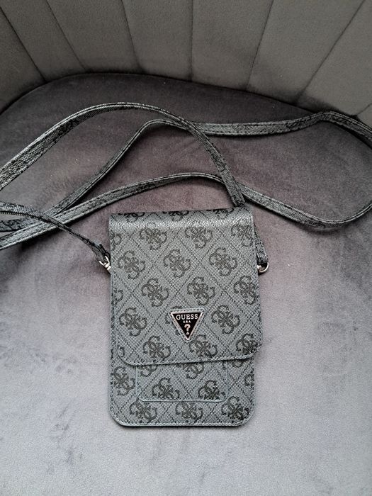 Torebka saszetka na smartfon gues jak nowa