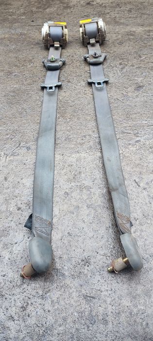 Продам передние ремни безопасности на hyundai santa fe 1