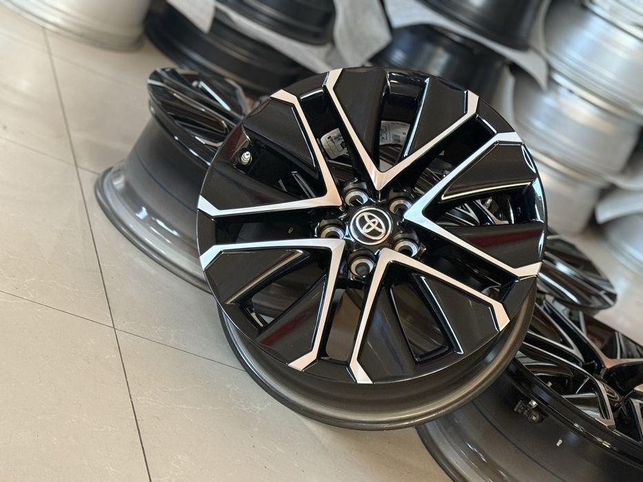 Диски оригінал Toyota Mirai Crown r19/5/120 Tesla Model S X Honda