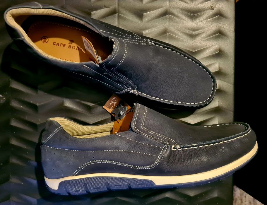 Sapatos  novos   pele natural n 45 -45.5