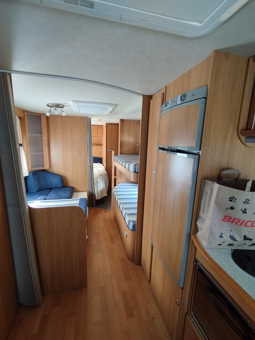 Adria 743 UT przyczepa 7-9 osób+ Isabella namiot