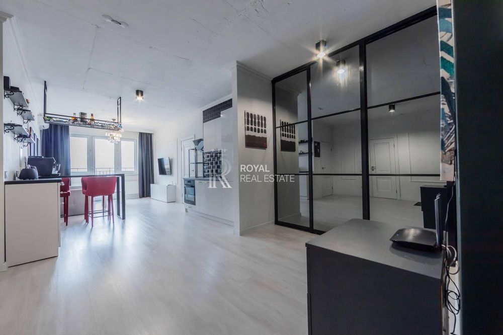 Продаж квартири Київ 2к 83м2 ЖК Перовський Дніпровський Навої Алішера