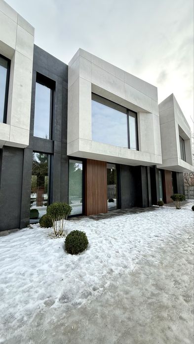 БЕЗ % Продаж Таунхаус+парковка на 2 авто ГАЗ центр Вишневе Київ 4км