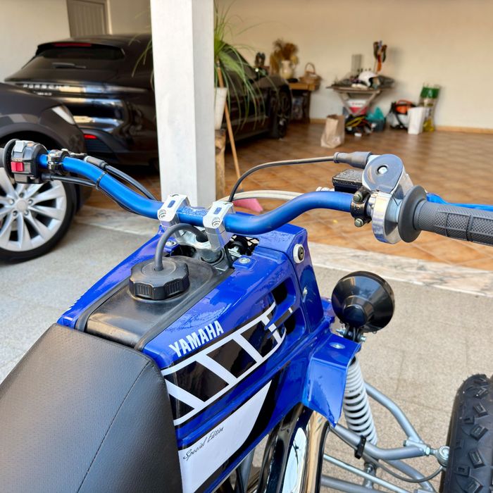 Yamaha Banshee YFZ350 restaurada