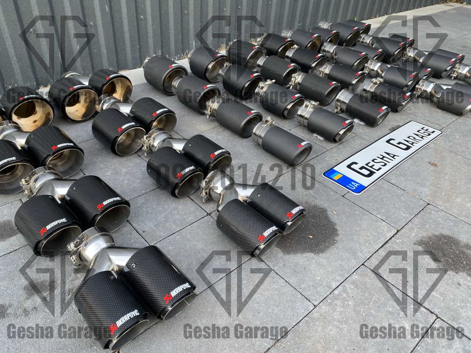 Насадки на глушник акрапович карбонові 63 мм 76 мм 89 мм 101 мм 114 мм