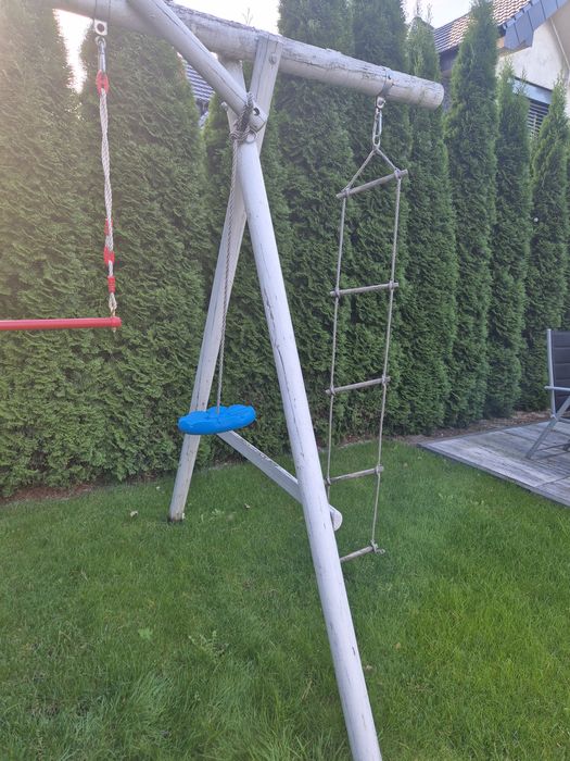 Huśtawki dziecięce