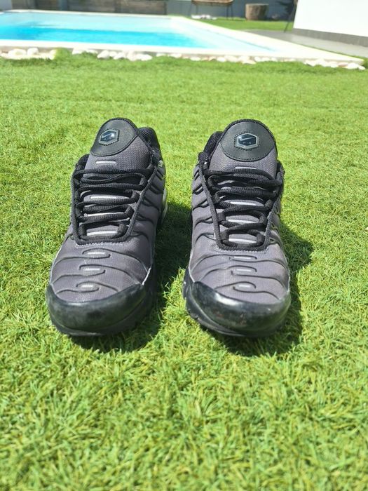 Nike Tn cinzento escuro
