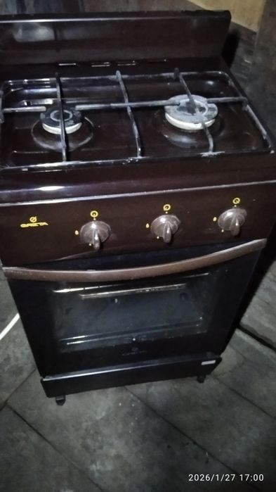 Продам газовую плиту Грета!
