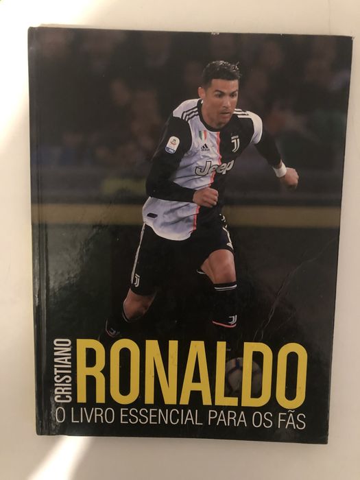 Livro Cristiano Ronaldo para Fãs - O livro essencial