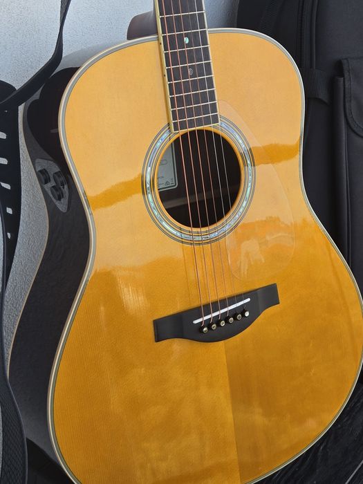 Guitarra Yamaha LL-TA Vintage Burst