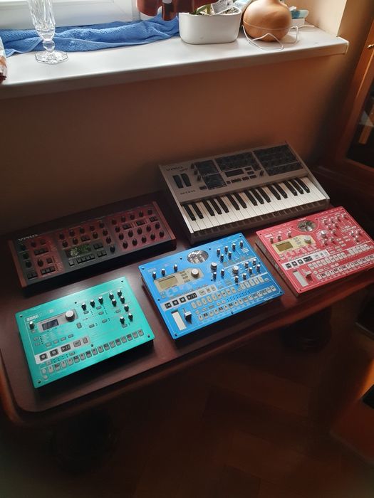 Acces virus Korg electribe