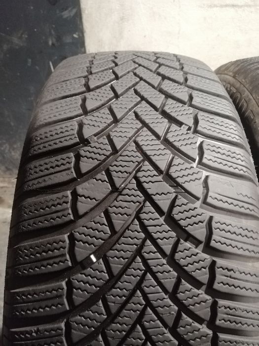 235/50R19 103V Bridgestone Blizzak LM 005