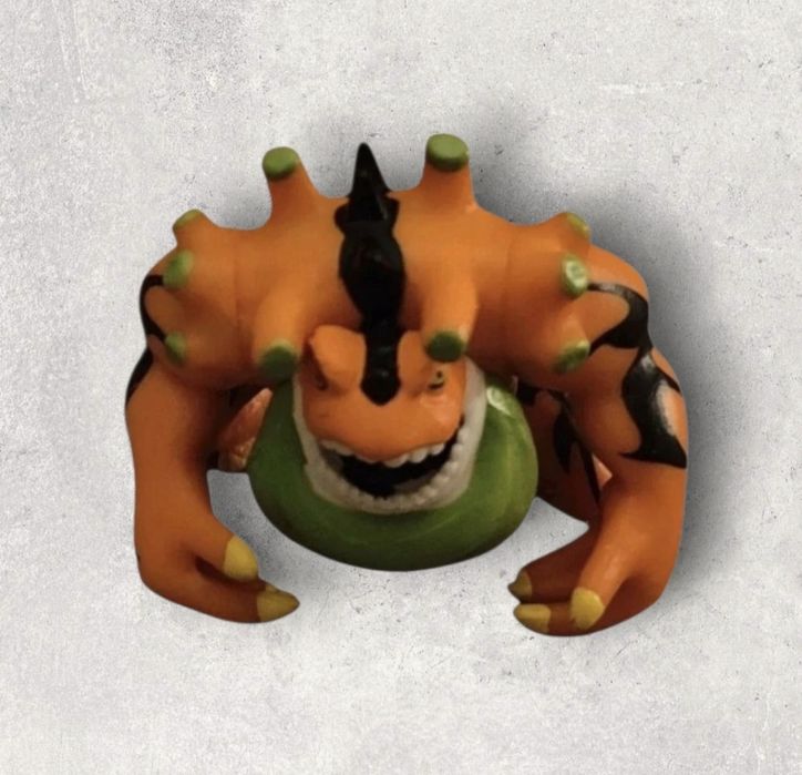 Figura Invizimals Toxitoad