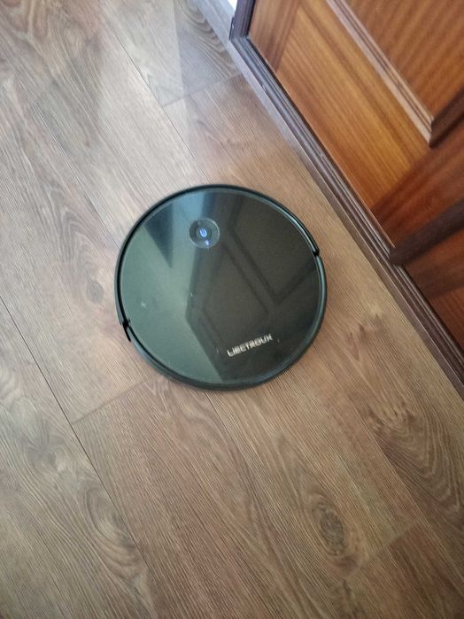Aspirador robot liectroux
