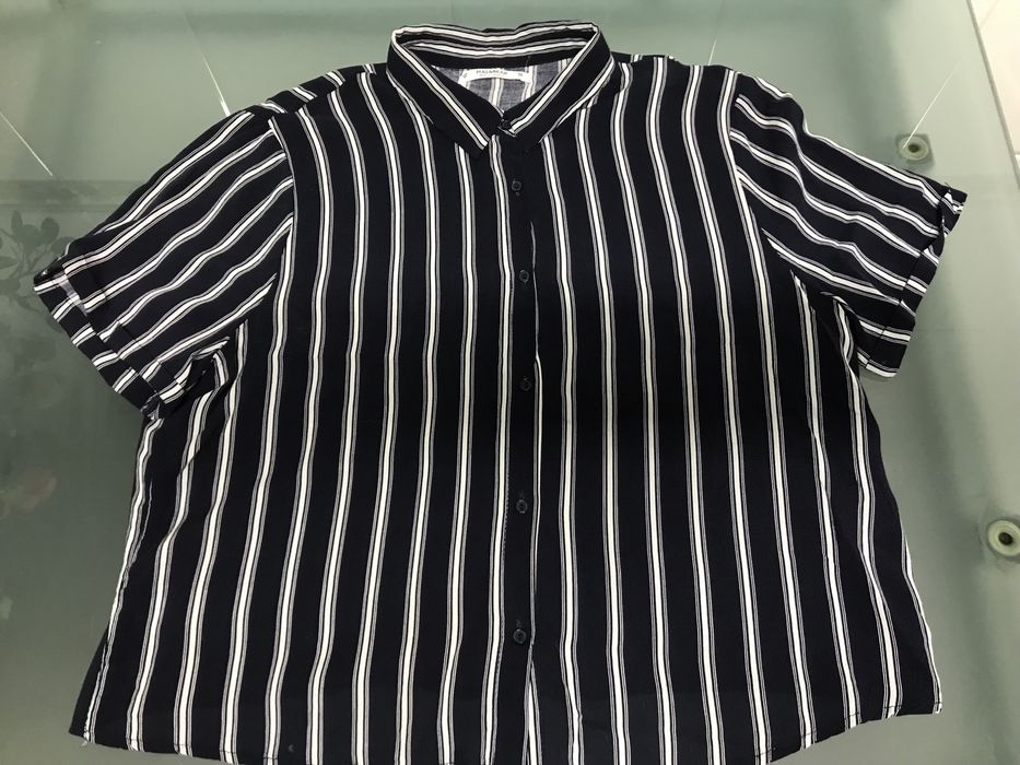 Camisa curta mulher Pull & Bear