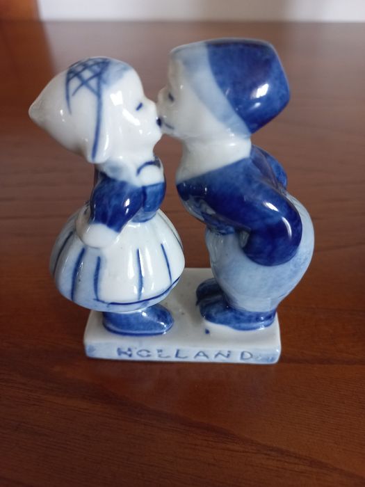 Peça decorativa  em loiça  ,da  Holland .impecável