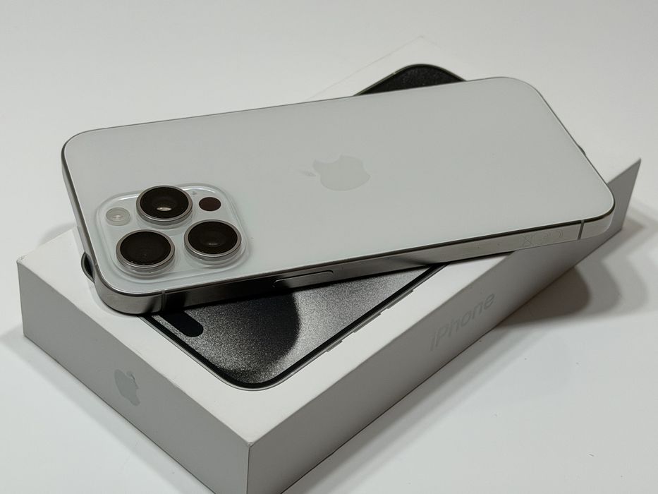 iPhone 15 Pro Max 256 GB Biały #BDB#Bateria 84%#Komplet #Apple#