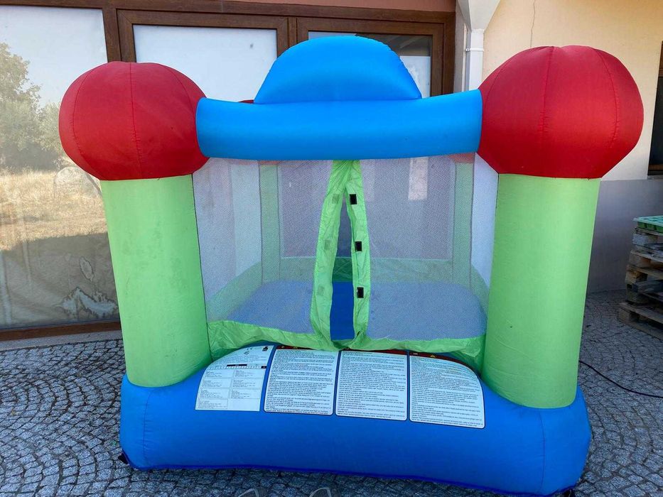 Castelo insuflável