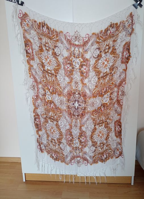 Duża chusta z wiskozy