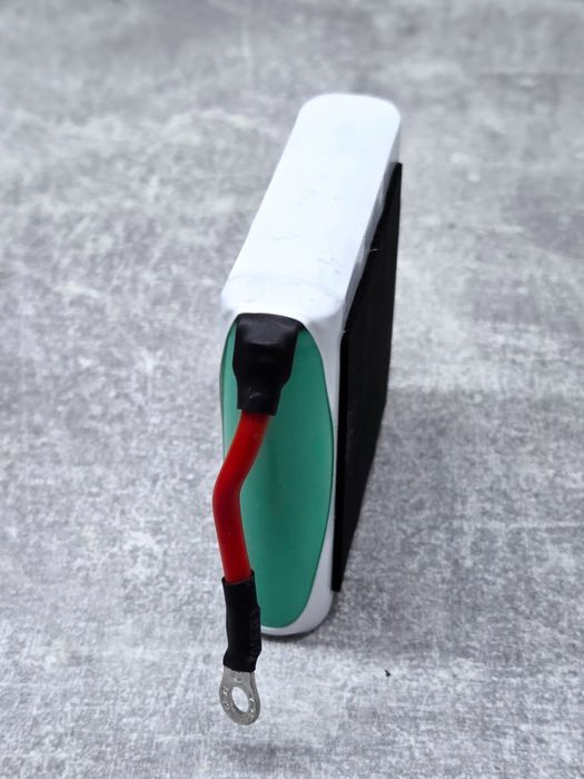 Продам акумуляторну збірку 12,8Ah EVE 33V 18650 1s4p 40A