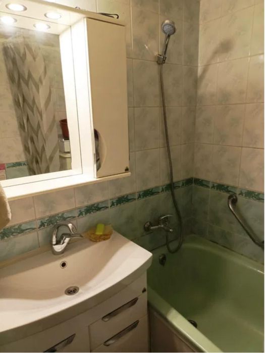 Продам 1-кімнатну квартиру з ремонтом на Семена Палія