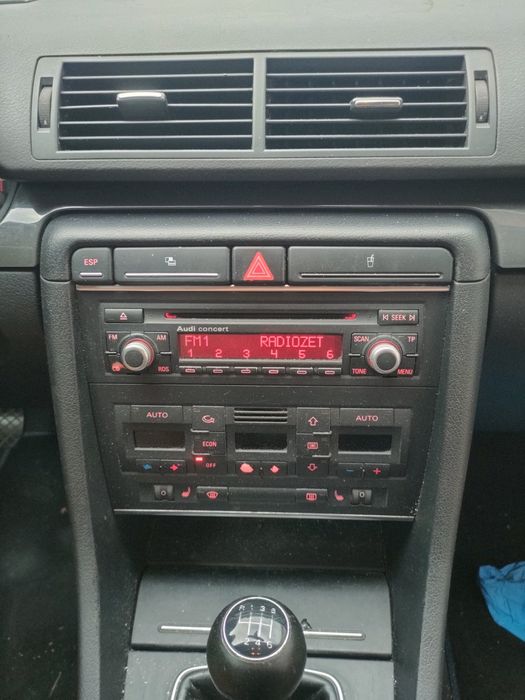 Audi A4 B6 B7 1DIN radio CONCERT chrom gałki