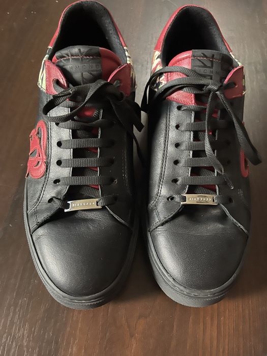 Продам кеды Richmond 42 размер