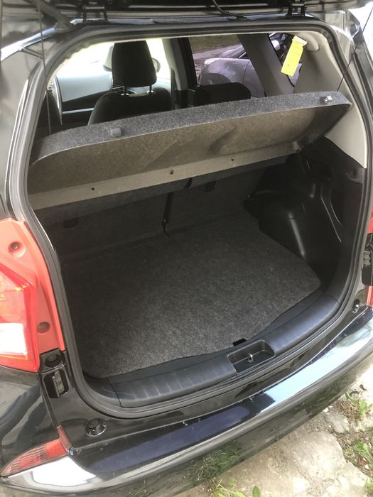 Subaru Trezia Toyota verso S