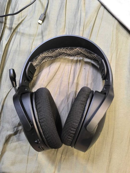 HyperX Cloud Jet - Dual Wireless Gaming Headset