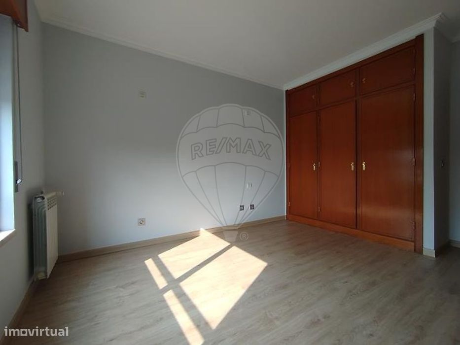 Apartamento T2 para arrendamento