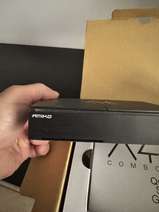 Box amiko 4k combo (disponivel para satelite/cabo) e tambem IPTV)