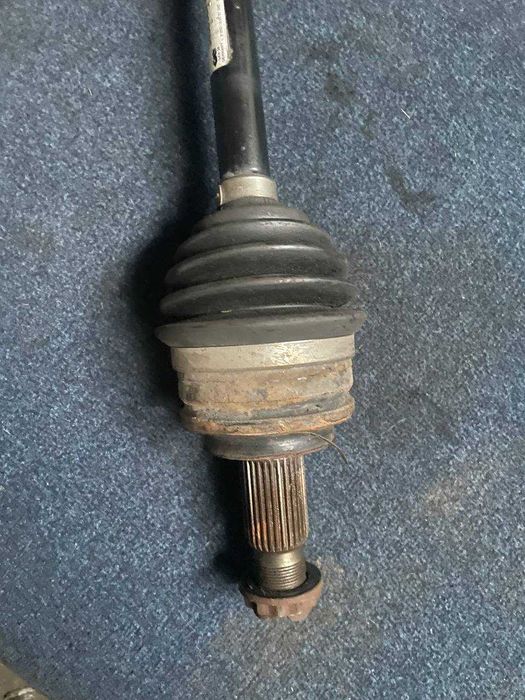 Піввісь права передня bmw x3 e83 2.0 d 3450564 2.0 дизель