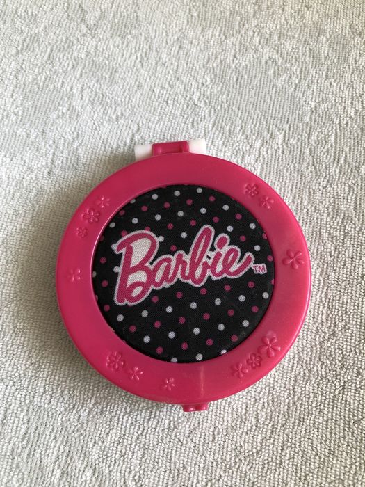 Lalka Barbie gratis lustereczko