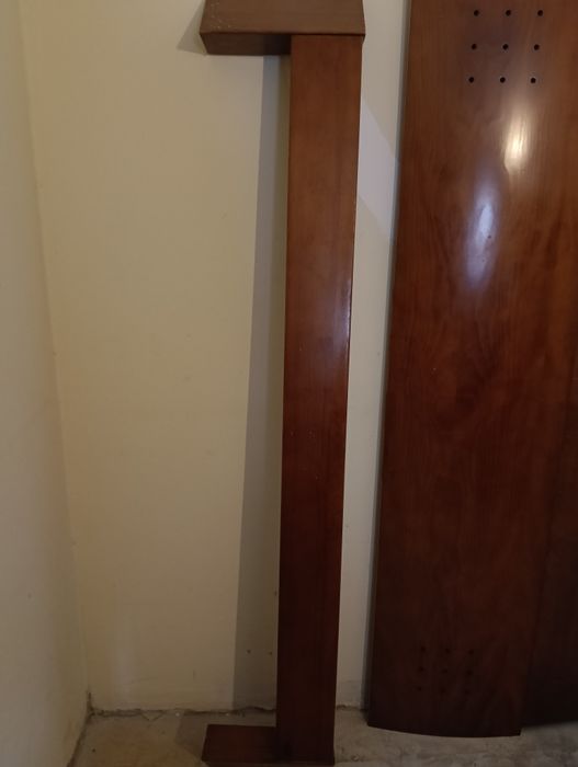 Armação de cama de casal c/ estrado