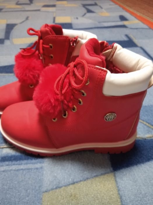 Продам сапожки зимние
