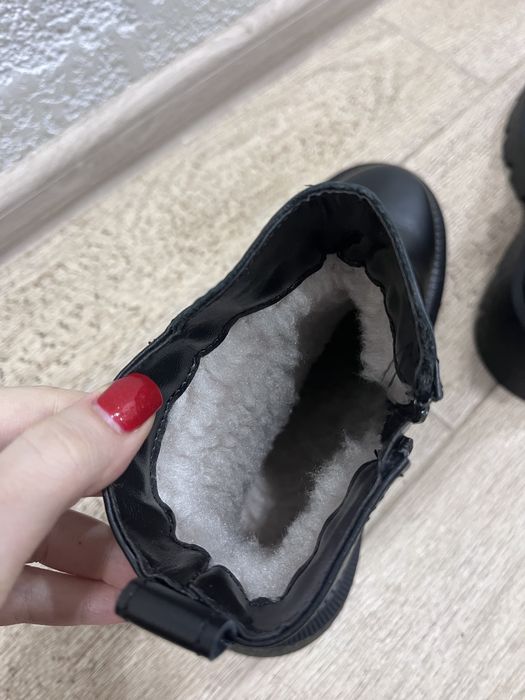 Зимове Шкіряне взуття, чобітки, черевички