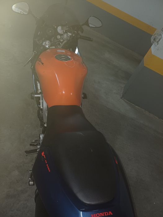 Só para conhecedores bicilindrica