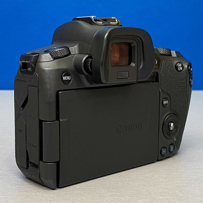 Canon EOS R (Corpo) - 30.3MP