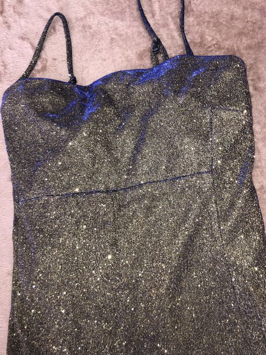 Сукня міні.