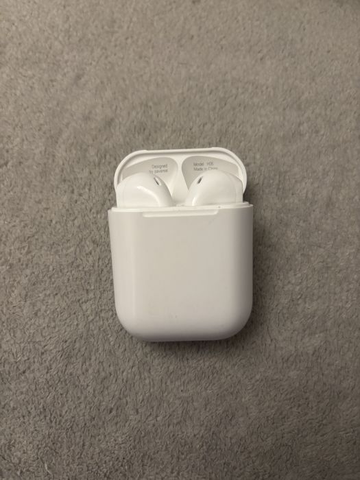 Sprzedam słuchawki bezprzewodowe AirPods 2