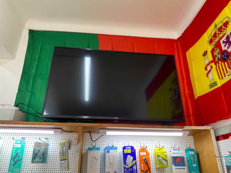 TV Xiaomi 43" Mi TV P1E LED Smart TV 4K