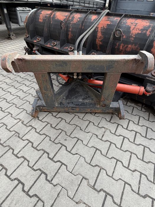 Pług  3m hydrauliczny